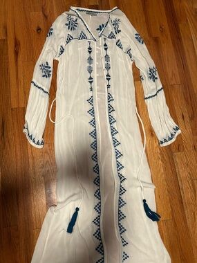 World Market Open Front Sheer Top Size S